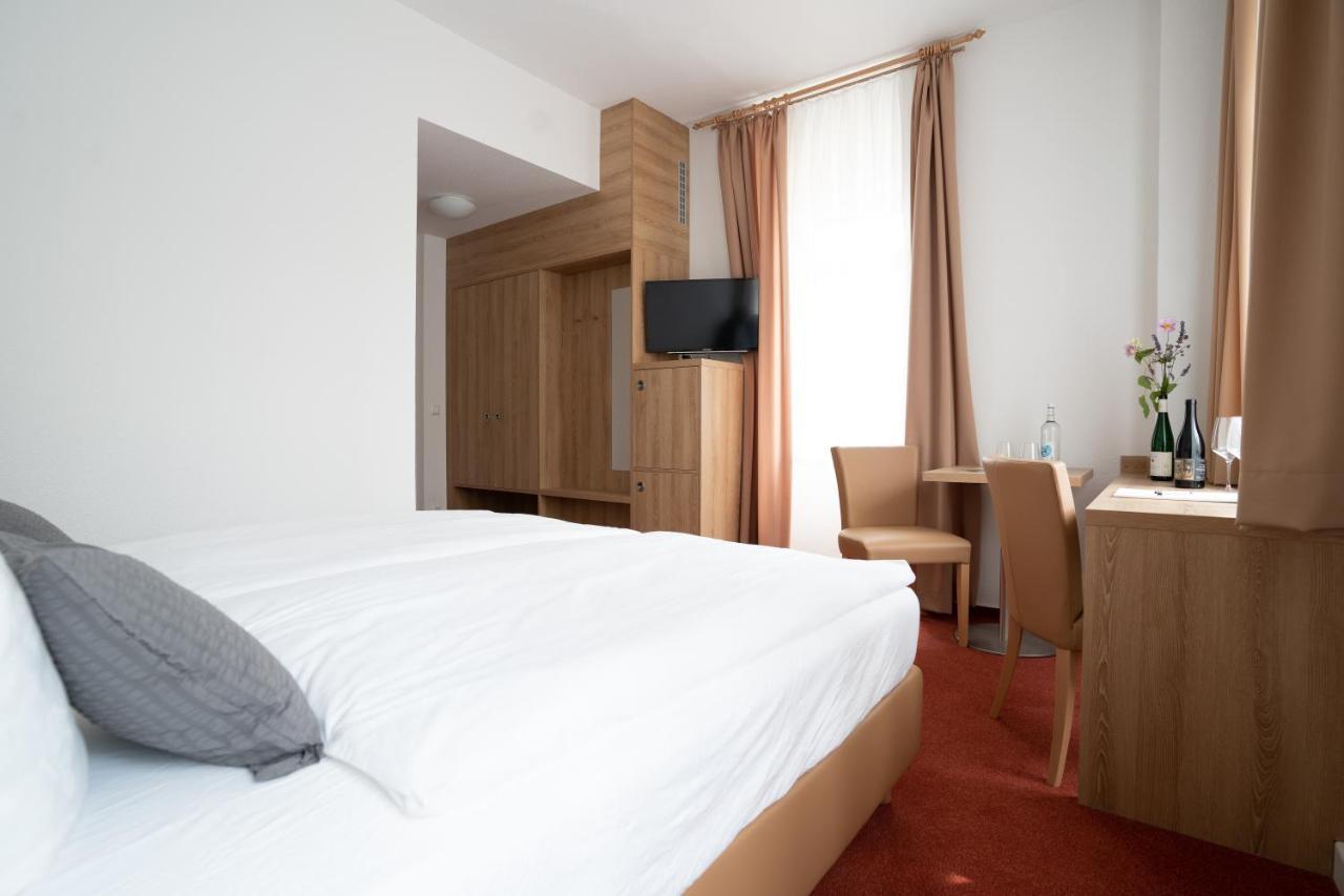 Nineofive Hotel جينا المظهر الخارجي الصورة